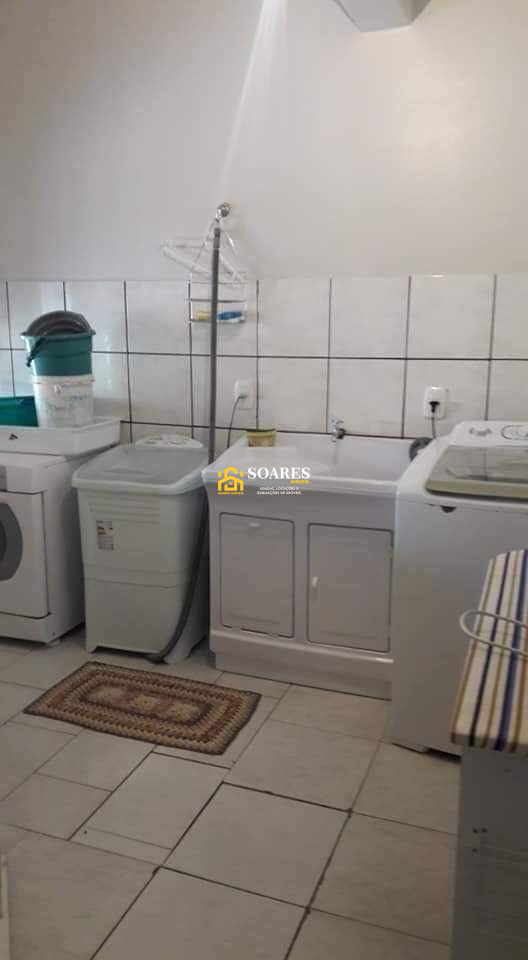 Vende-se Casa